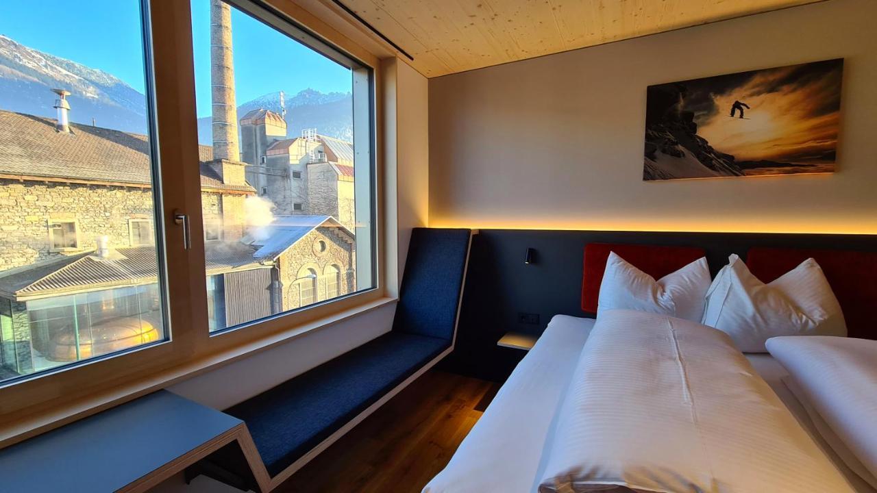 Alpstadt Lifestyle Hotel บลูเดนซ์ ภายนอก รูปภาพ