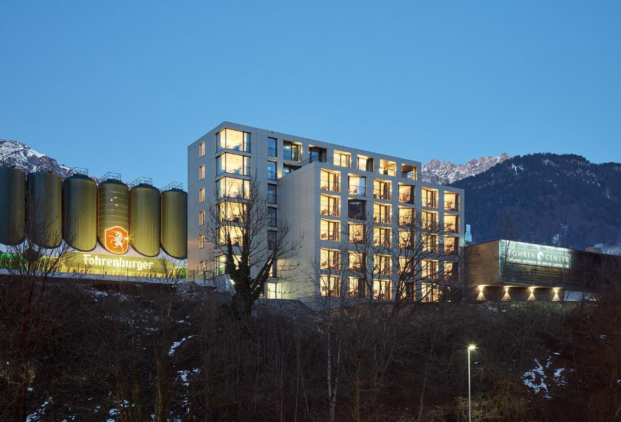 Alpstadt Lifestyle Hotel บลูเดนซ์ ภายนอก รูปภาพ